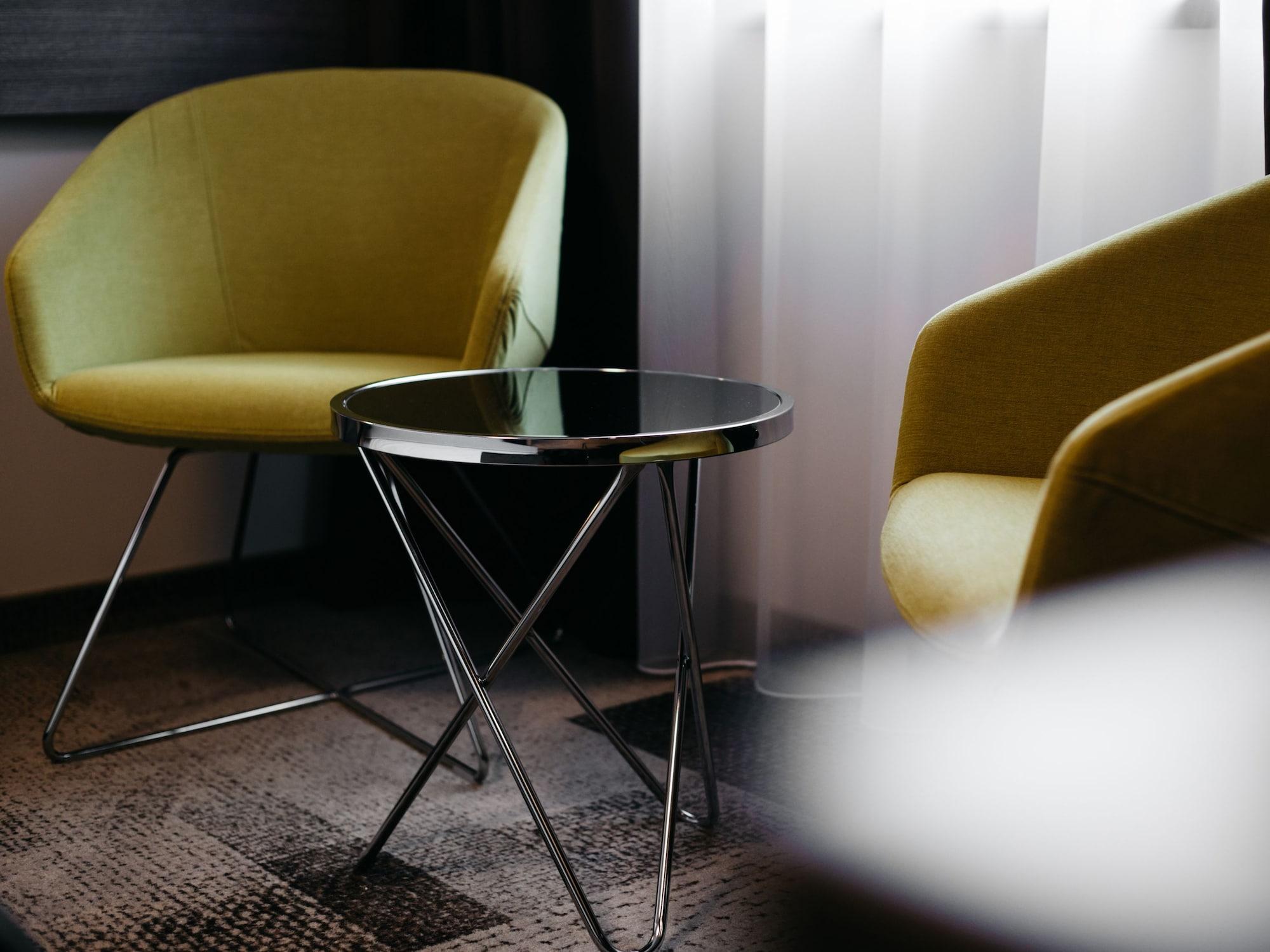 Q Hotel